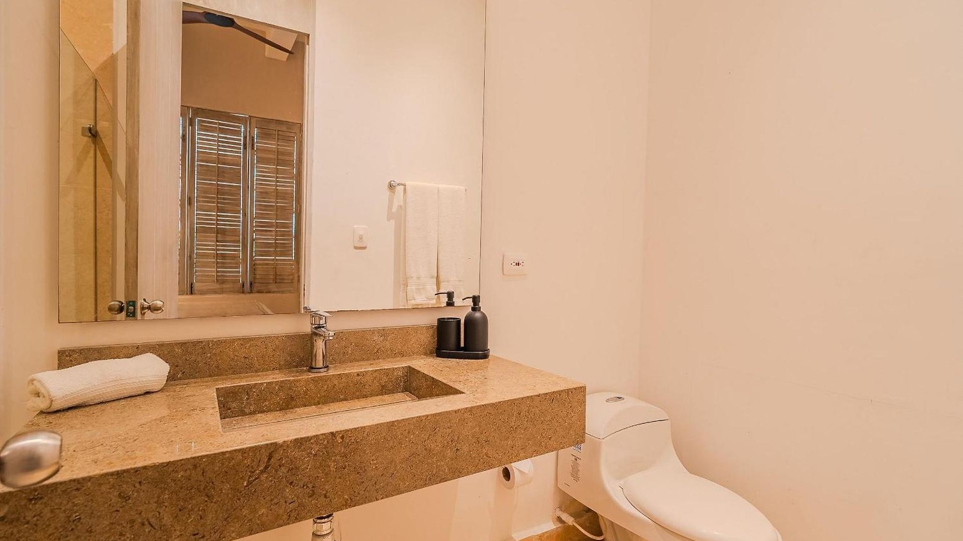 Colonial Con Piscina Privada/centro Сasa de vacaciones *