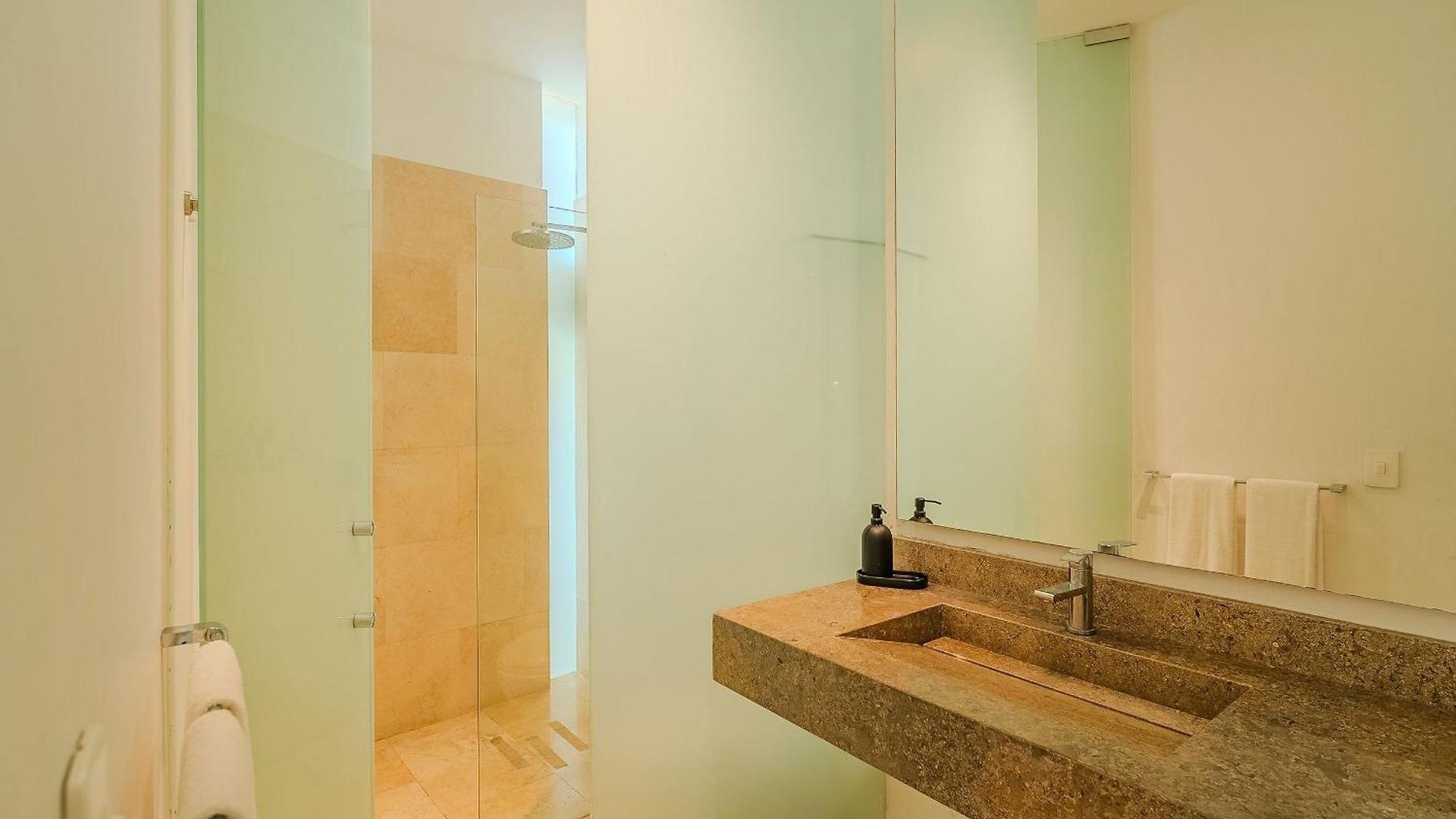 Colonial Con Piscina Privada/centro *