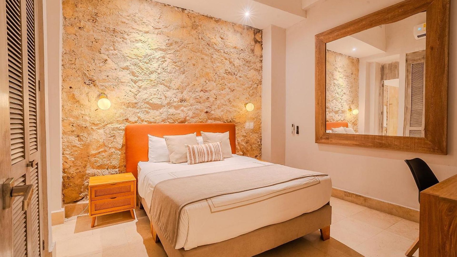Colonial Con Piscina Privada/centro Сasa de vacaciones