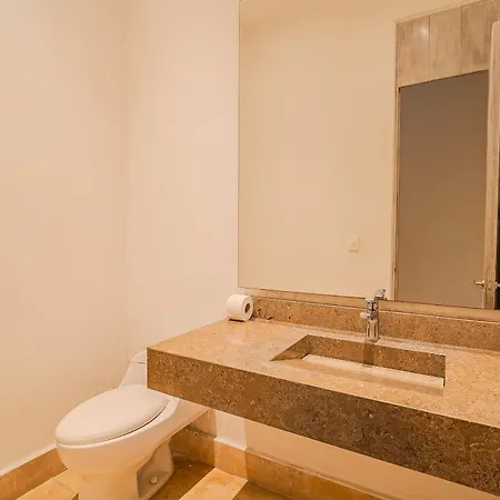 Colonial Con Piscina Privada/centro Сasa de vacaciones