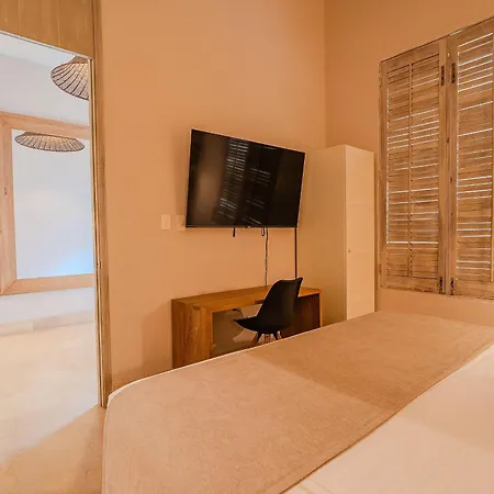 Colonial Con Piscina Privada/centro Сasa de vacaciones